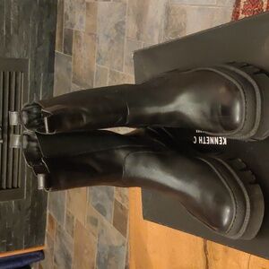 Kenneth Cole Maple Chelsea Boots